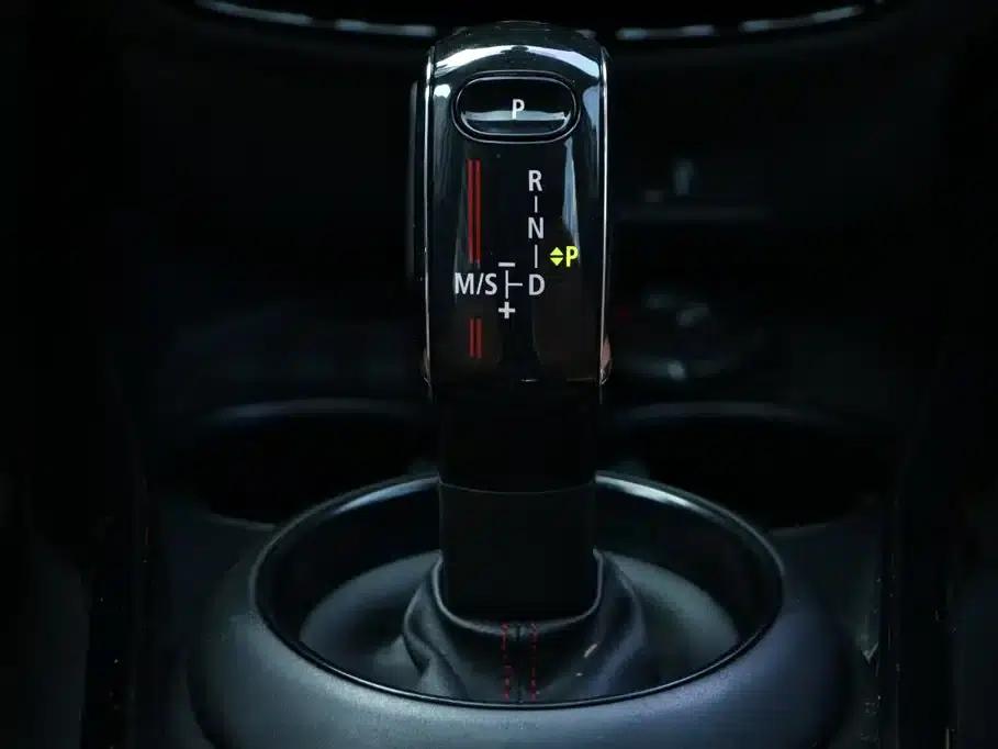 2019 MINI CLUBMAN 2.0T COOPER S — миниатюра 18