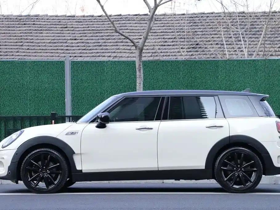 2019 MINI CLUBMAN 2.0T COOPER S — миниатюра 24