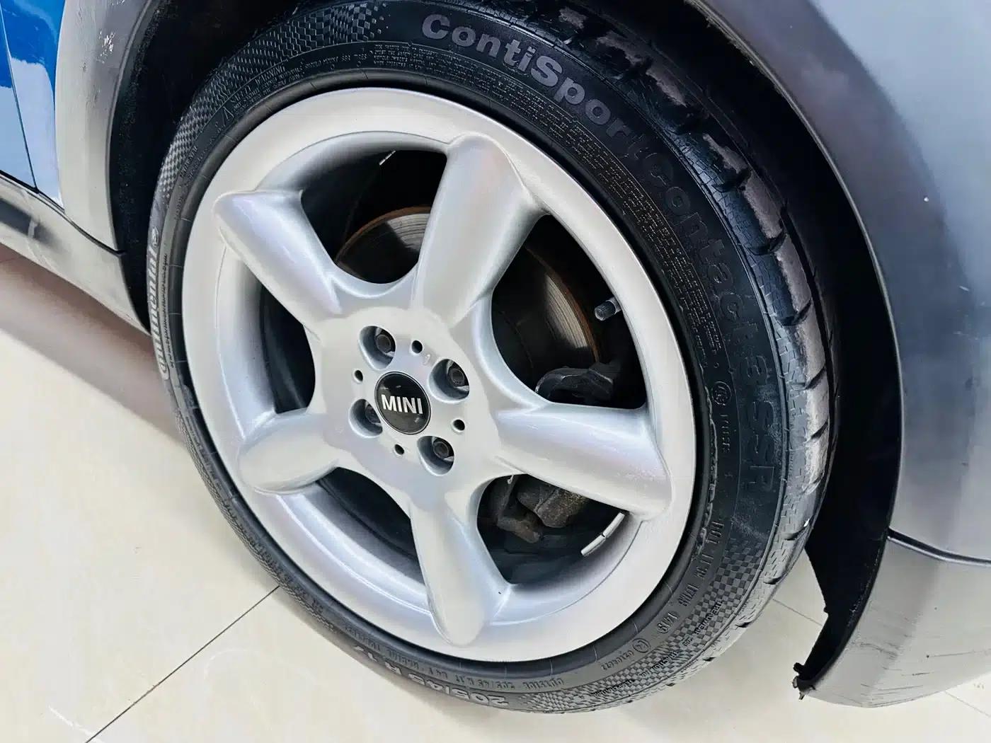 2011 MINI CLUBMAN 1.6T COOPER S — миниатюра 11