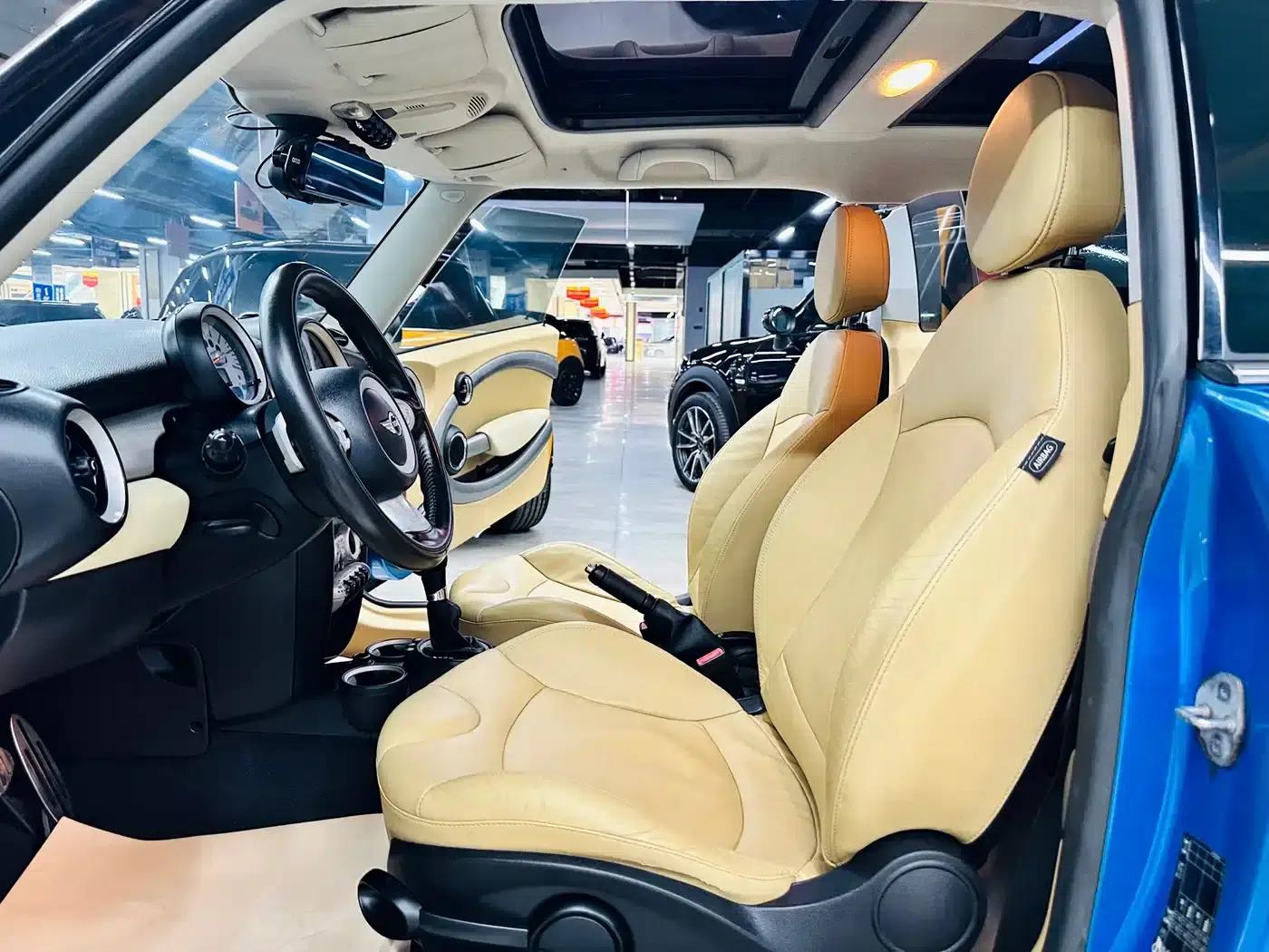 2011 MINI CLUBMAN 1.6T COOPER S — миниатюра 22