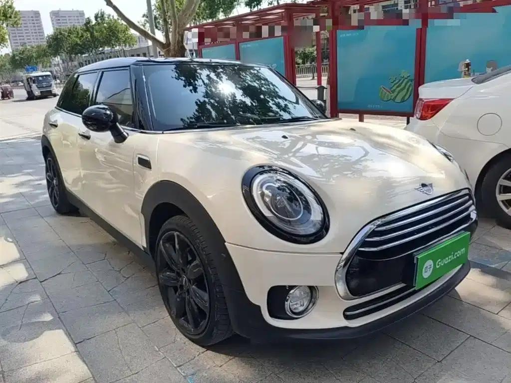 2016 MINI CLUBMAN Facelift 1.5T COOPER Connoisseur Edition — миниатюра 4