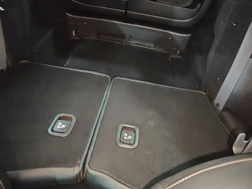 MINI CLUBMAN 2011 1.6L ONE — миниатюра 17