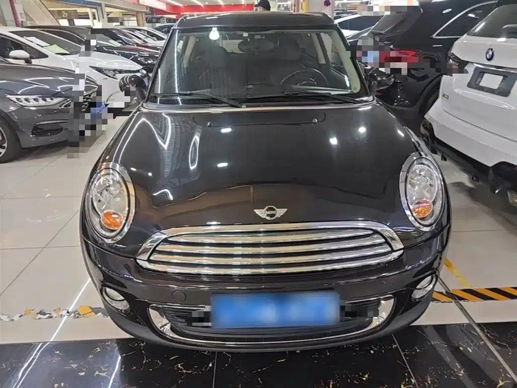 MINI CLUBMAN 2011 1.6L ONE — миниатюра 3
