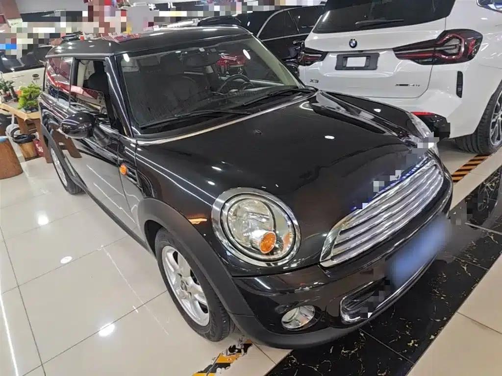 MINI CLUBMAN 2011 1.6L ONE — миниатюра 4