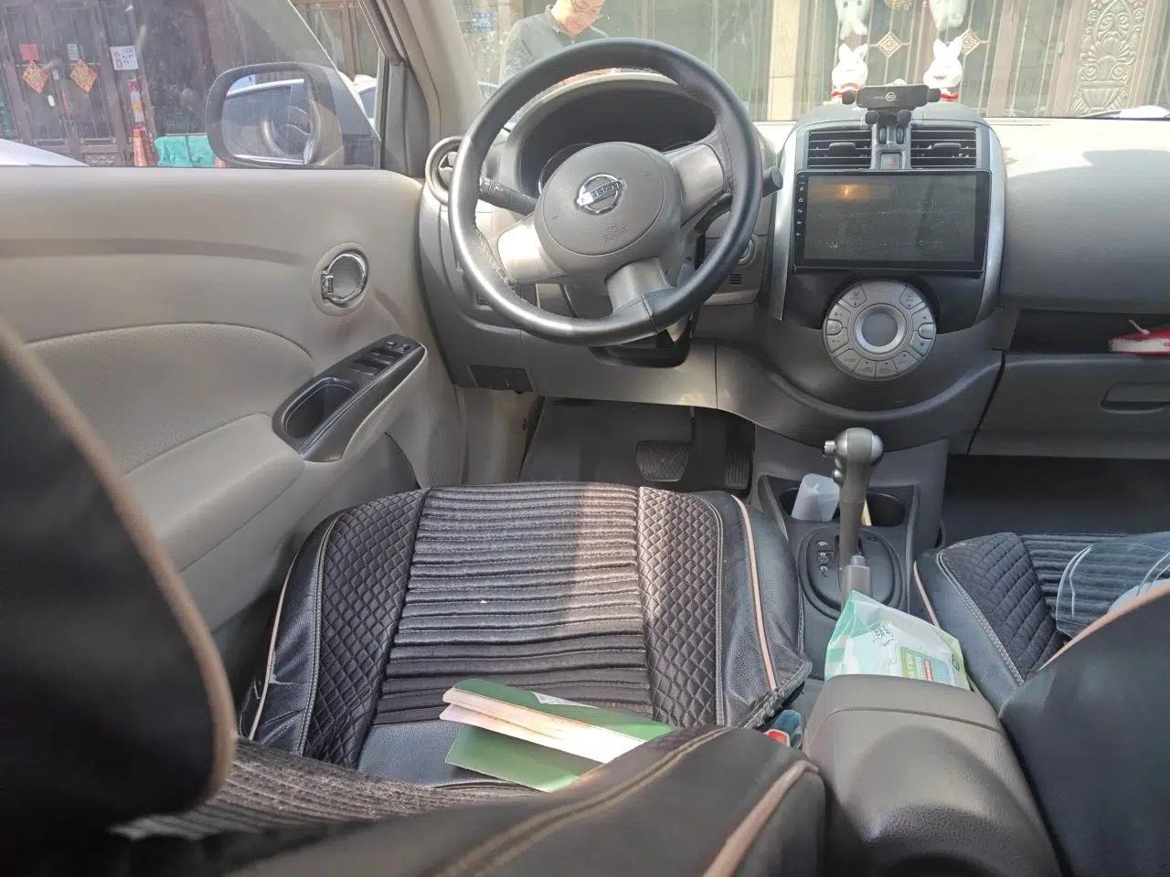 Nissan Sunny 2011 1.5XV CVT Deluxe Edition — миниатюра 11