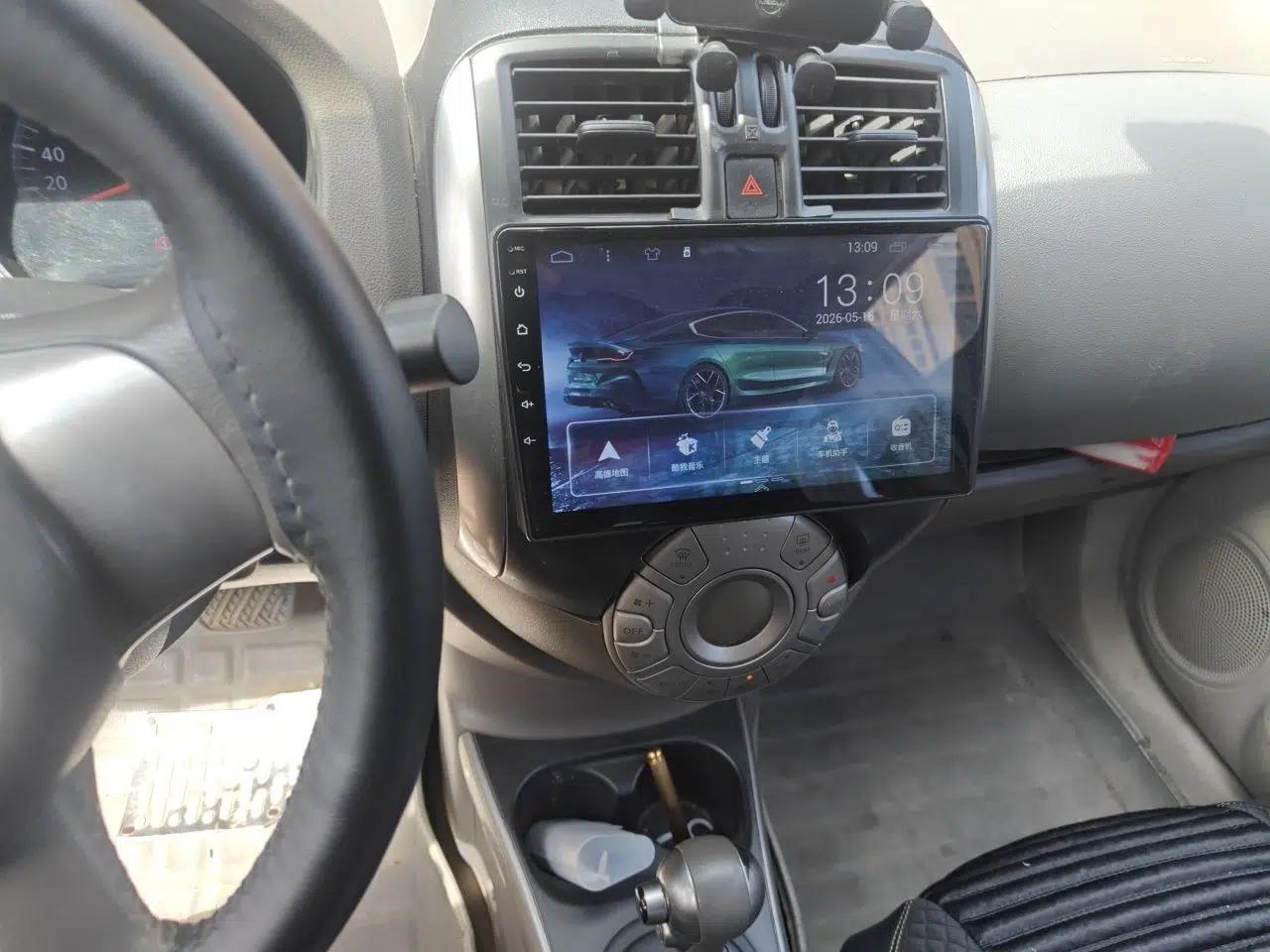 Nissan Sunny 2011 1.5XV CVT Deluxe Edition — миниатюра 14