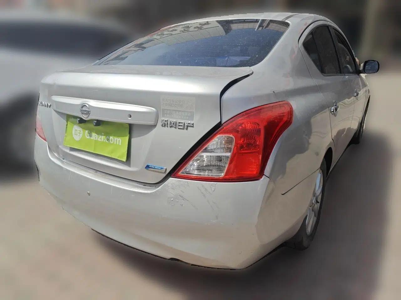 Nissan Sunny 2011 1.5XV CVT Deluxe Edition — миниатюра 6
