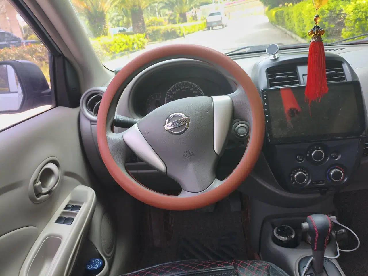 Nissan Sunny 2015 1.5XE CVT Comfort Edition — миниатюра 11