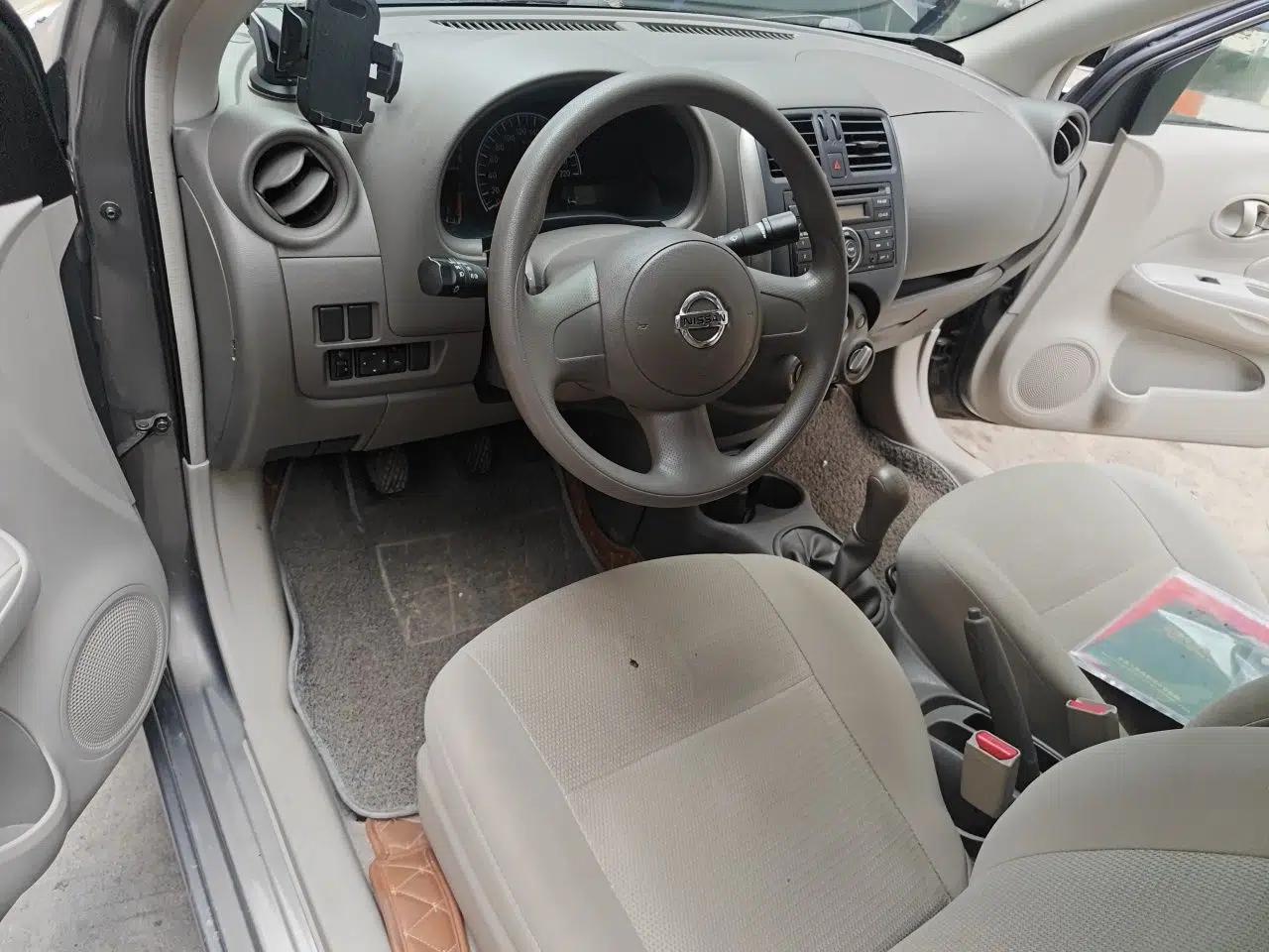 Nissan Sunny 2011 1.5XE Manual Comfort Edition — миниатюра 11