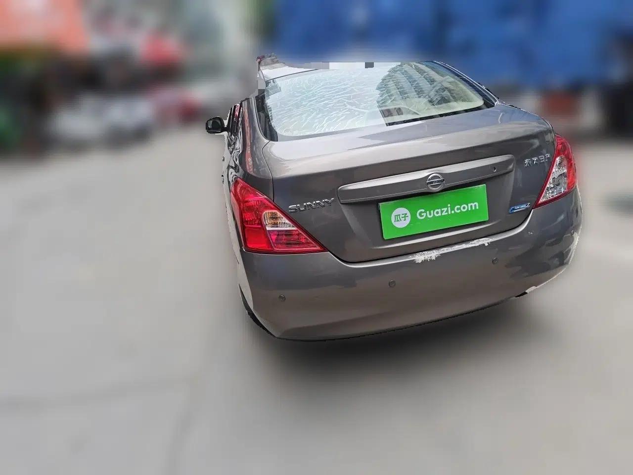 Nissan Sunny 2011 1.5XE Manual Comfort Edition — миниатюра 4