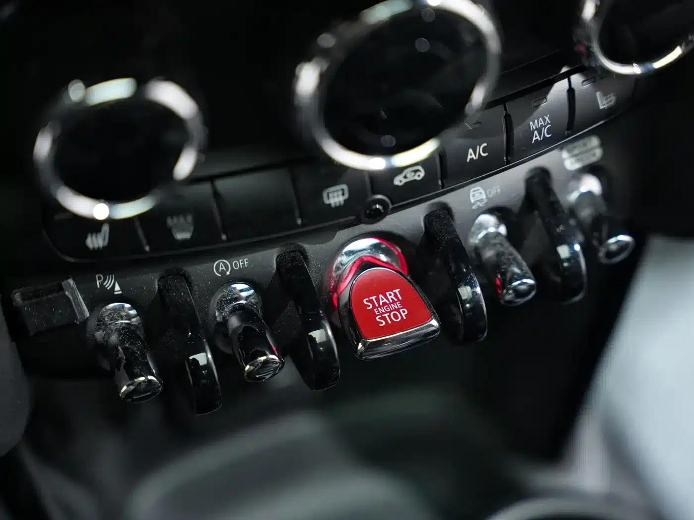 MINI JCW 2021 2.0T JOHN COOPER WORKS ALL-IN — миниатюра 9