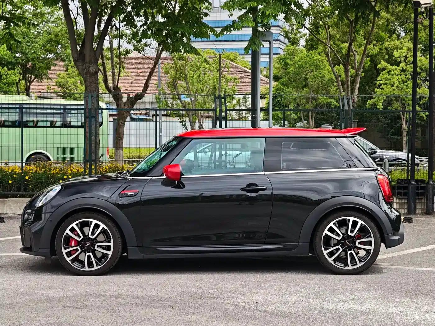 MINI JCW 2022 2.0T JOHN COOPER WORKS ALL-IN — миниатюра 7