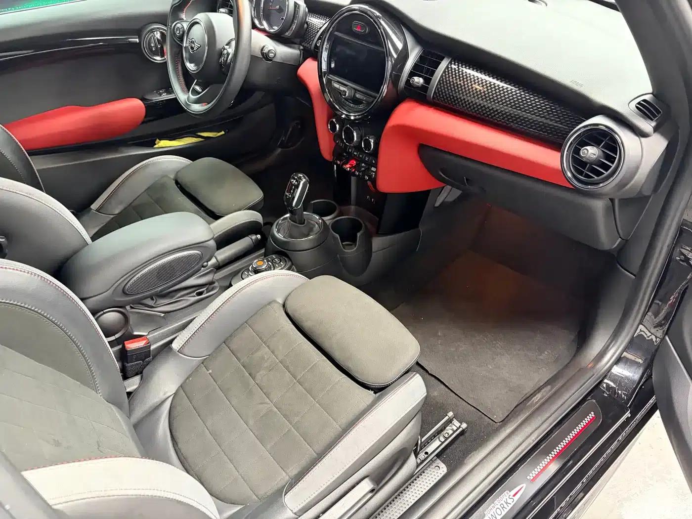 2021 MINI JCW 2.0T JOHN COOPER WORKS — миниатюра 10
