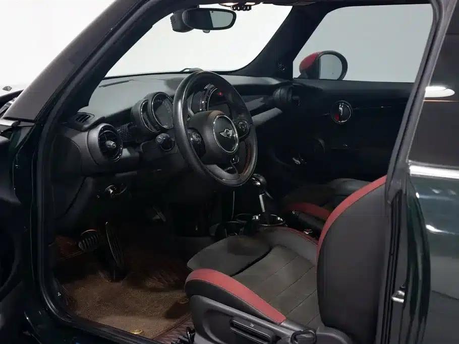2017 MINI JCW 2.0T JOHN COOPER WORKS — миниатюра 7