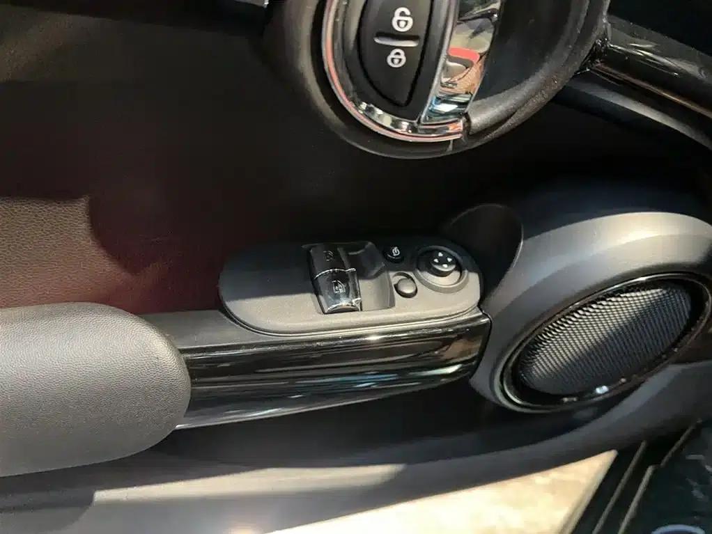 2017 MINI JCW 2.0T JOHN COOPER WORKS — миниатюра 9