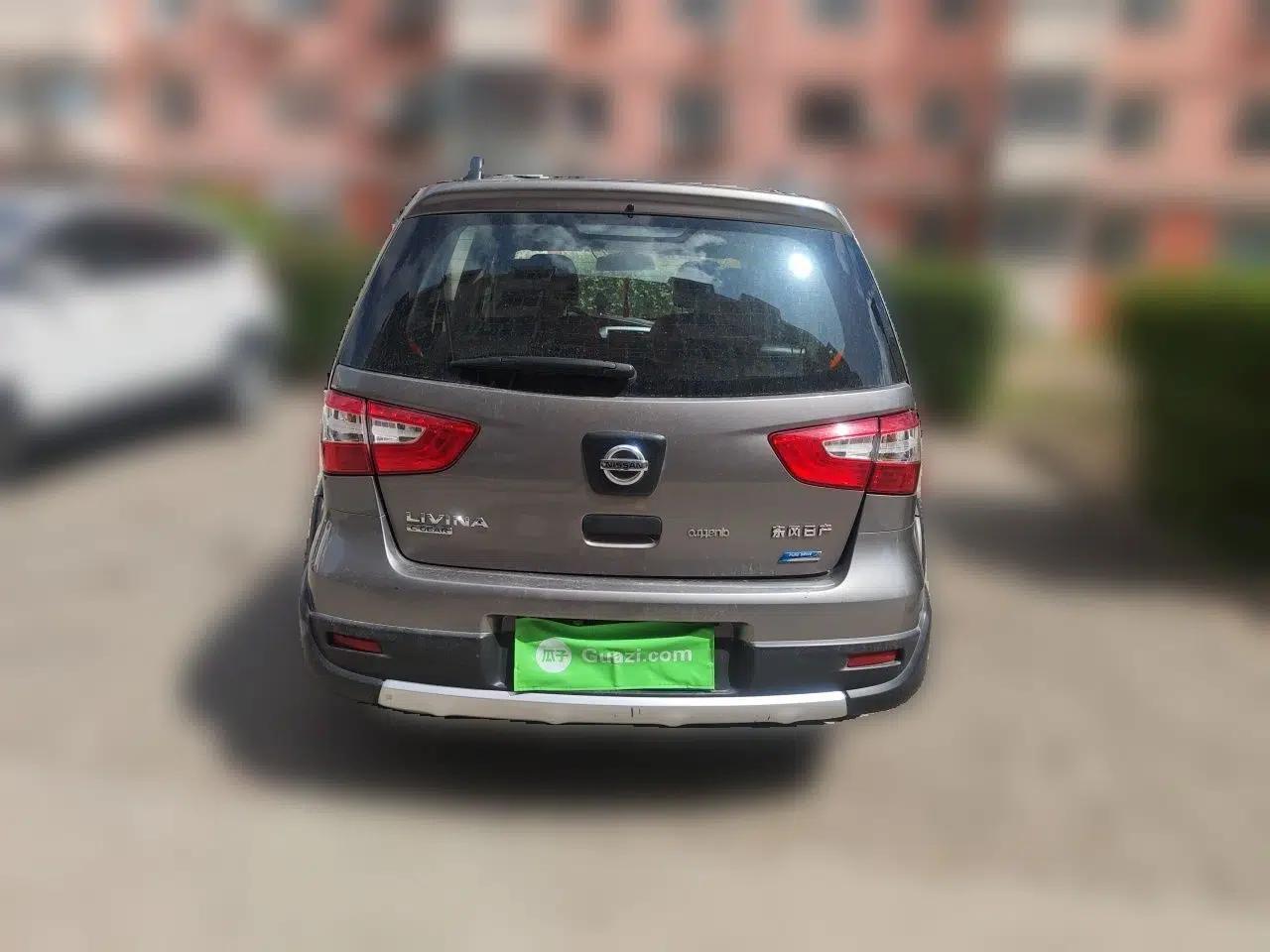 Nissan Livina 2013 Jingrui 1.6XL Manual Comfort Edition — миниатюра 5