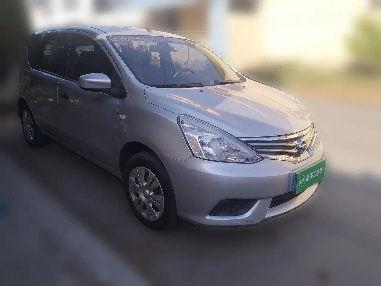 Nissan Livina 2015 1.6XE Manual Comfort Edition — миниатюра 3