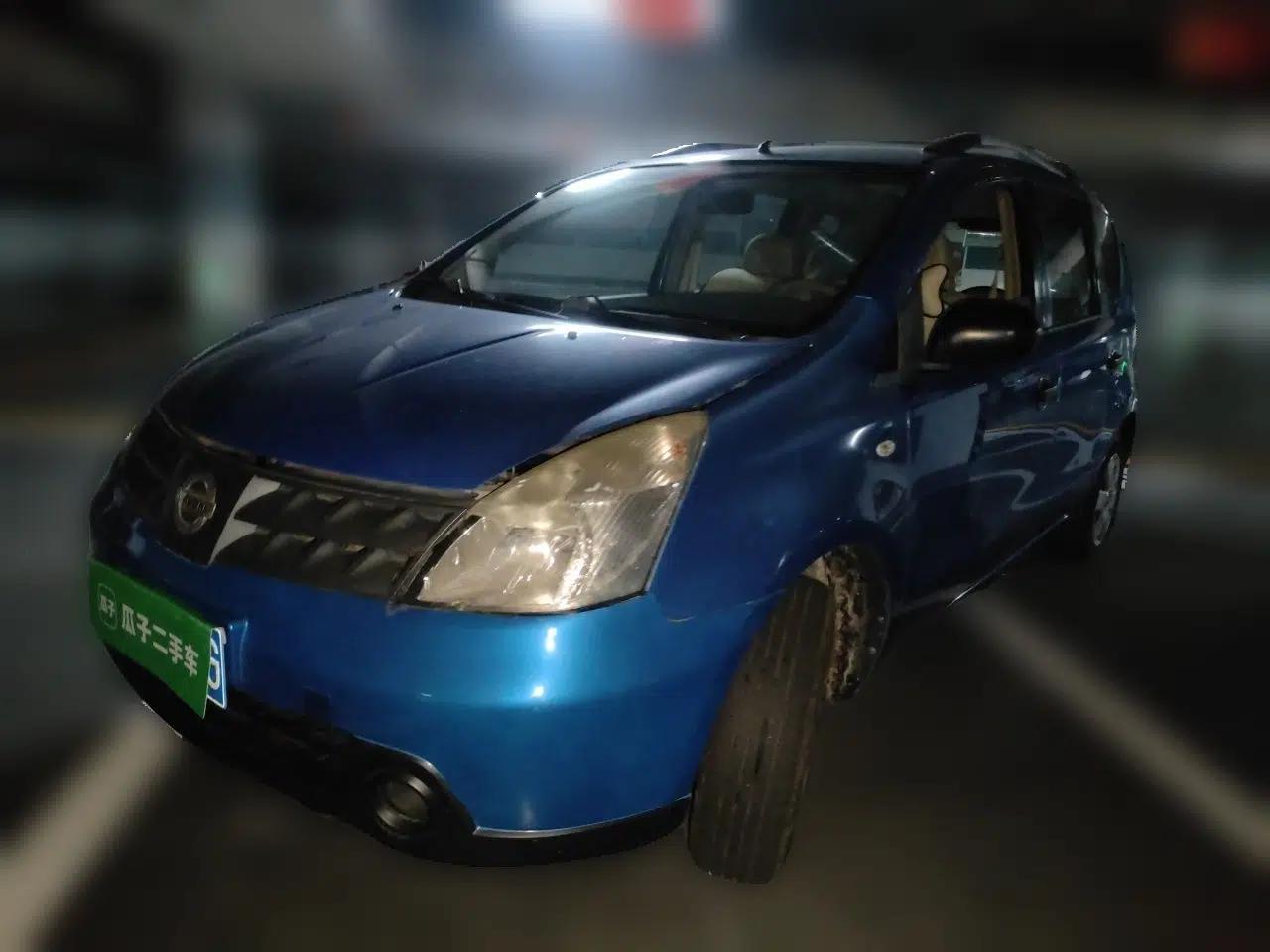 Nissan Livina 2009 1.6L Manual All-Around Model — миниатюра 1