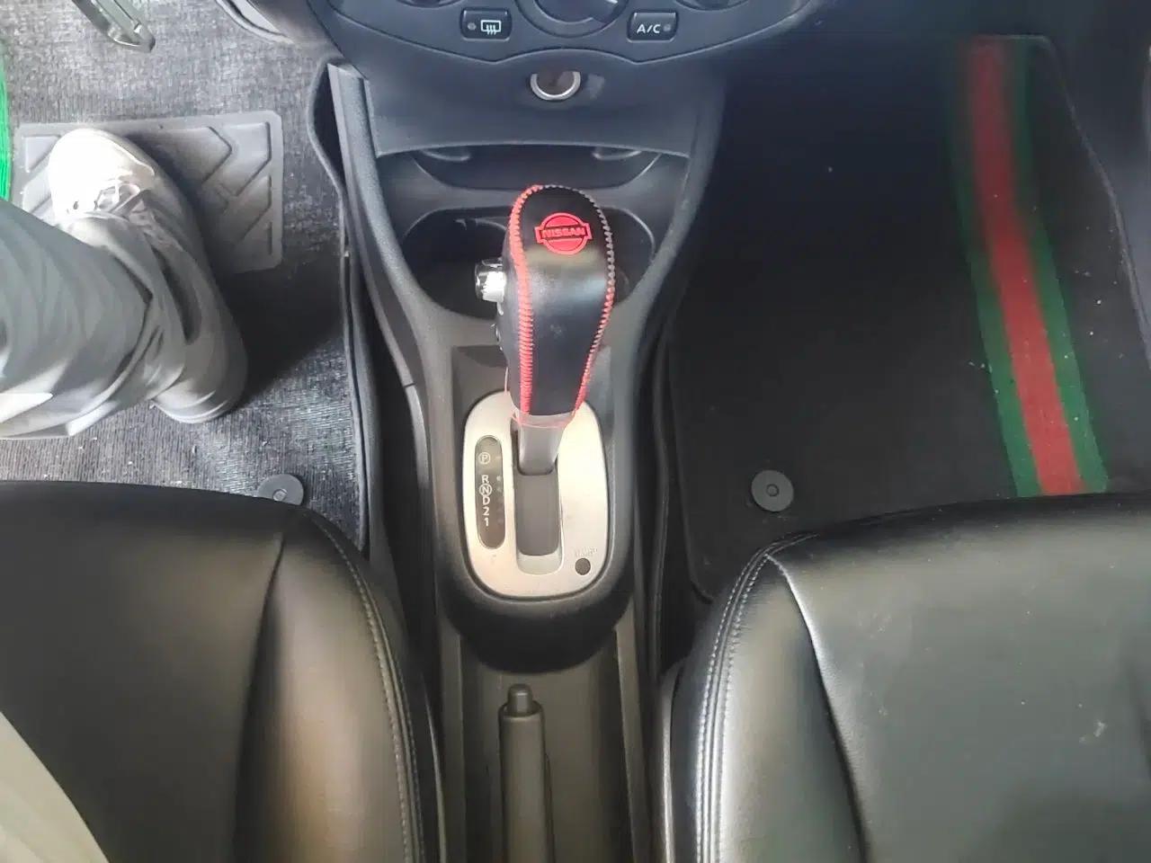 Nissan Livina 2010 JINRUI Edition 1.6L Automatic Standard Model — миниатюра 15