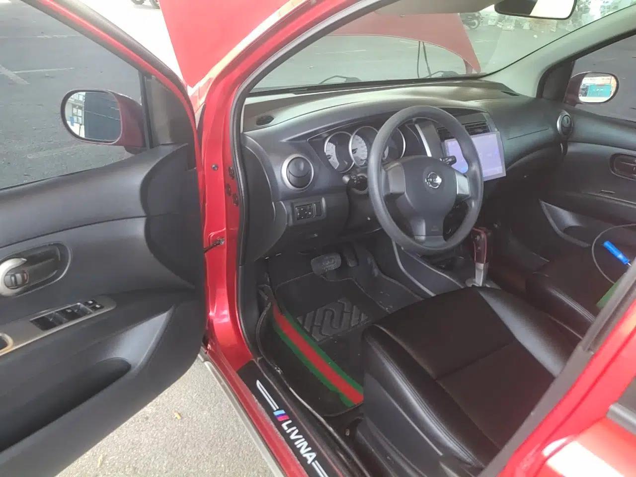 Nissan Livina 2010 JINRUI Edition 1.6L Automatic Standard Model — миниатюра 17