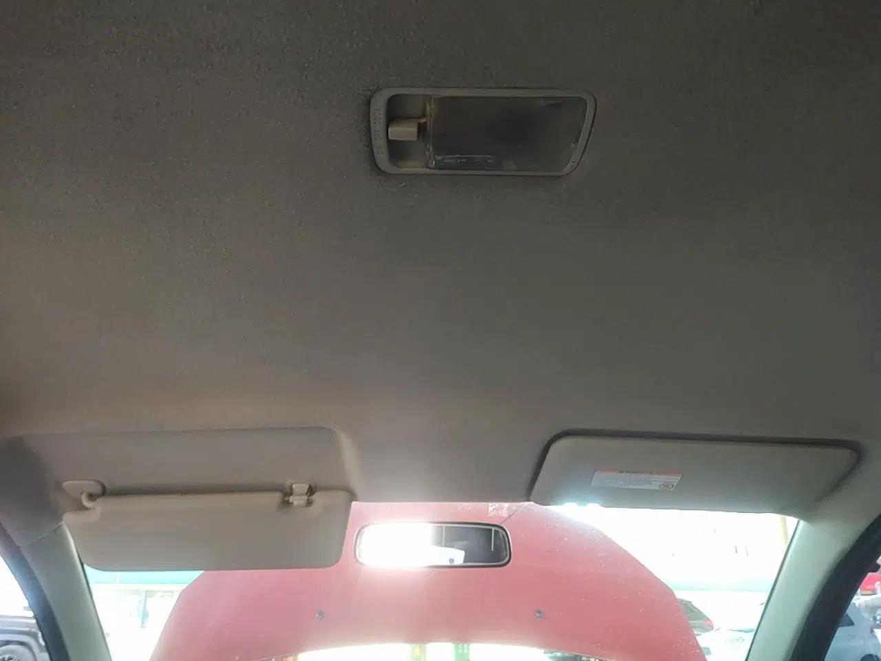 Nissan Livina 2010 JINRUI Edition 1.6L Automatic Standard Model — миниатюра 19
