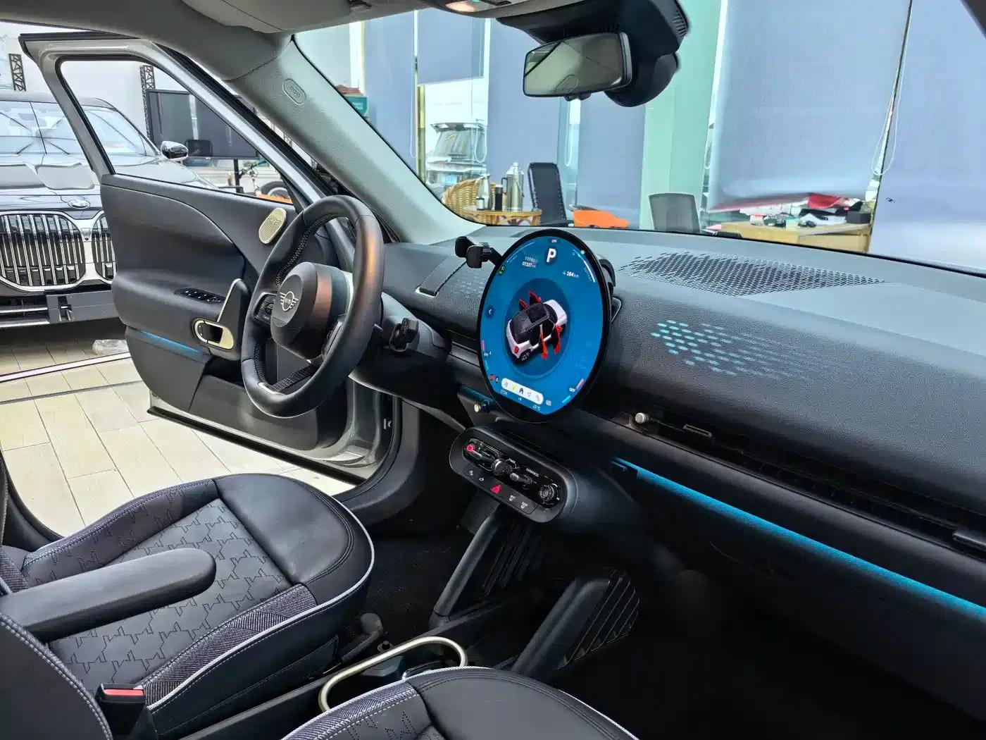 2024 Electric MINI Aceman E Classic — миниатюра 6