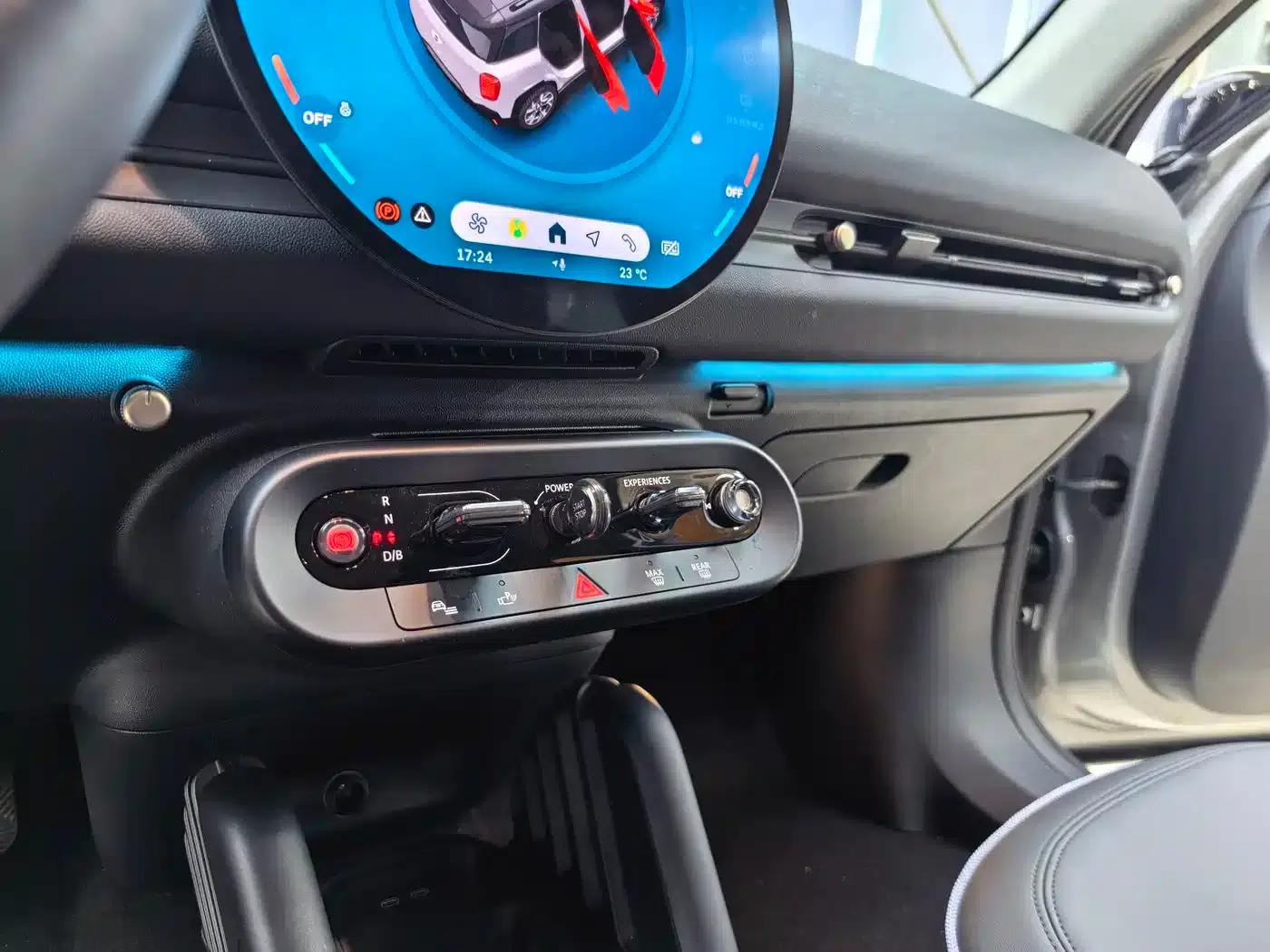 2024 Electric MINI Aceman E Classic — миниатюра 7