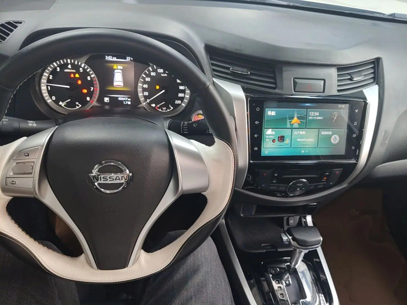 Nissan Terra 2020 2.5L XL Upper Automatic Two-Wheel Drive Luxury Edition — миниатюра 13
