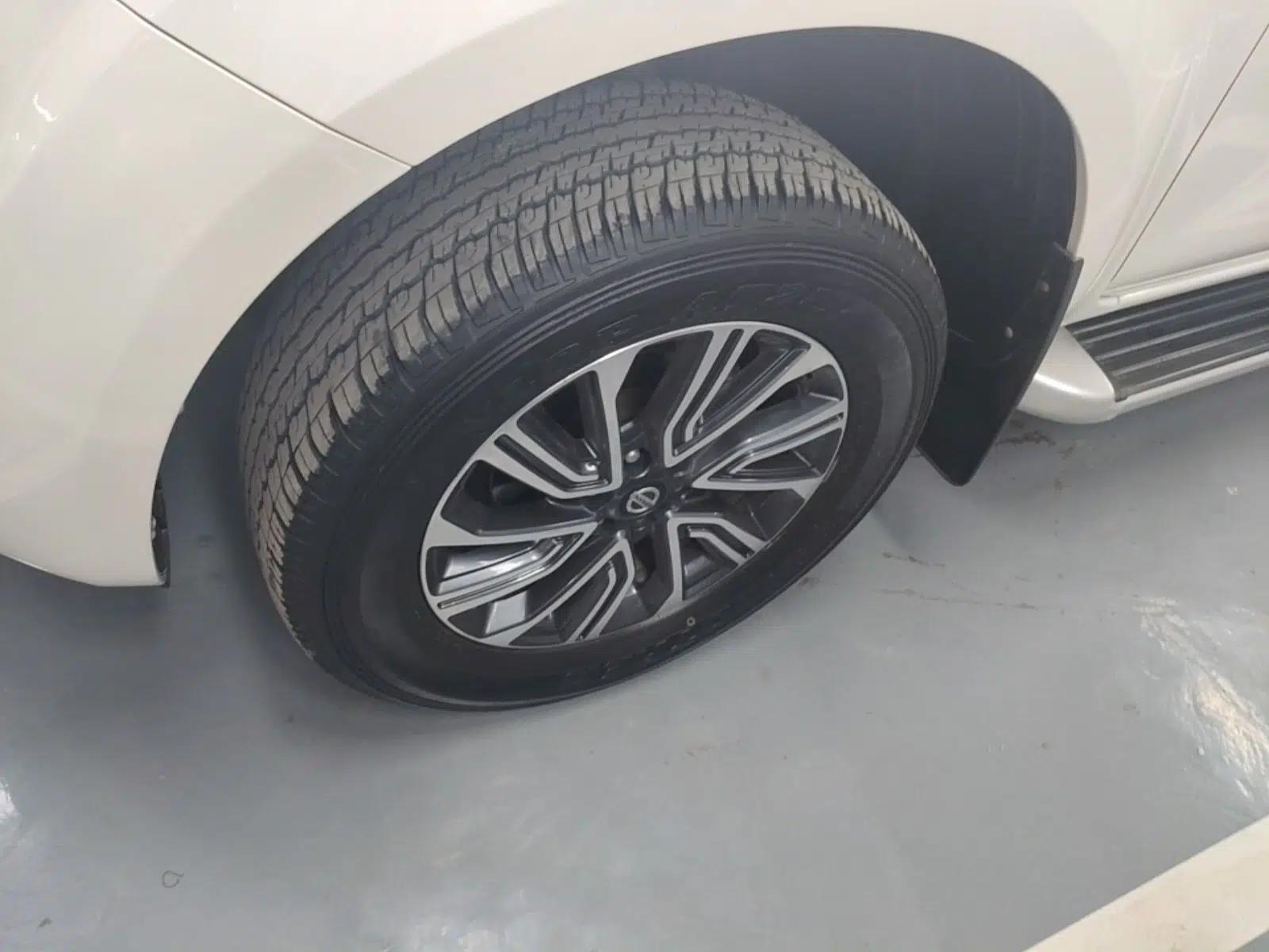 Nissan Terra 2020 2.5L XL Upper Automatic Two-Wheel Drive Luxury Edition — миниатюра 8
