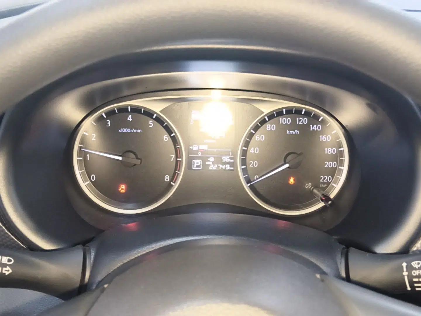 Nissan Kicks 2021 1.5L XL CVT Cool Enjoyment Edition — миниатюра 15