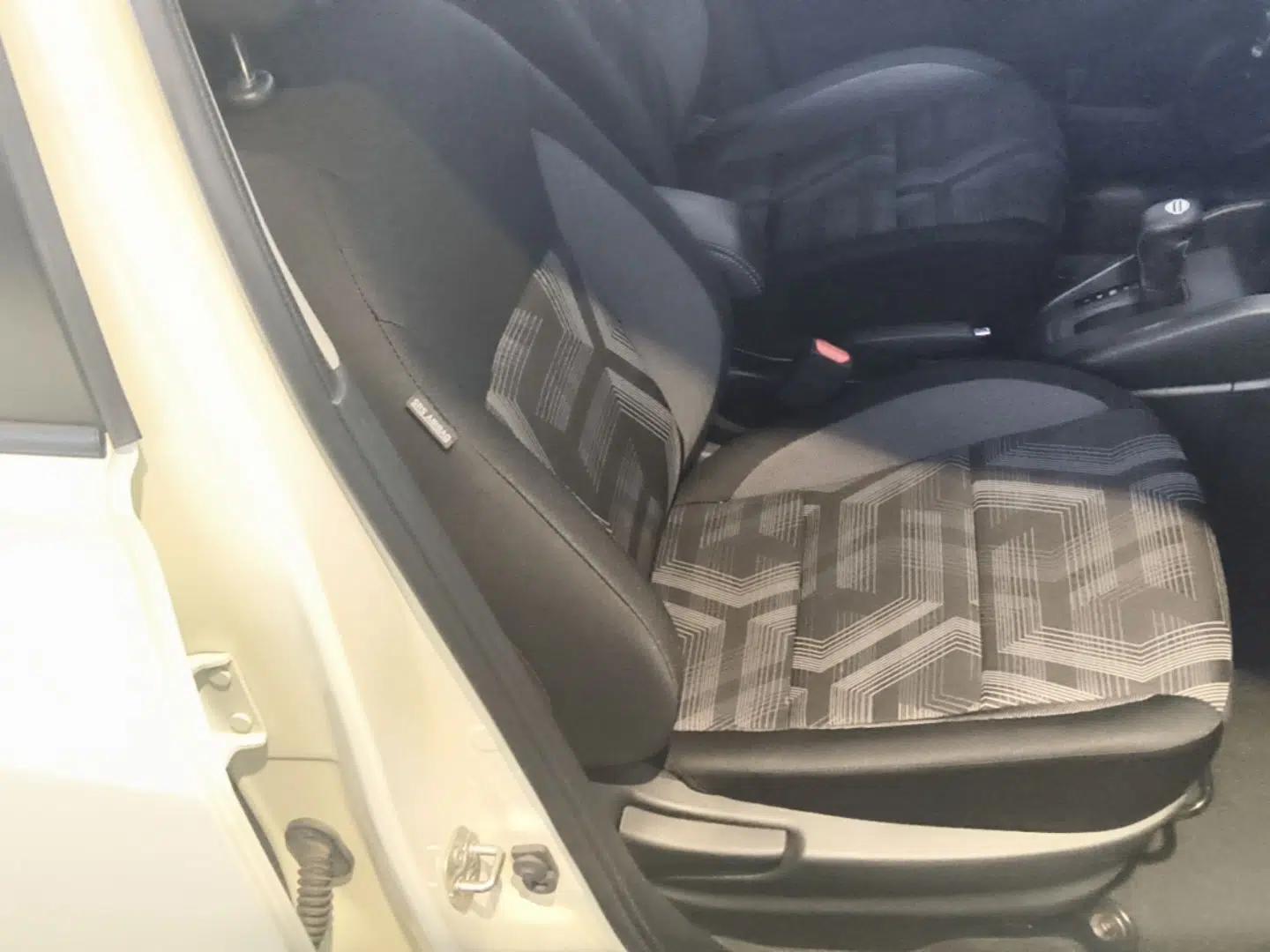 Nissan Kicks 2021 1.5L XL CVT Cool Enjoyment Edition — миниатюра 23