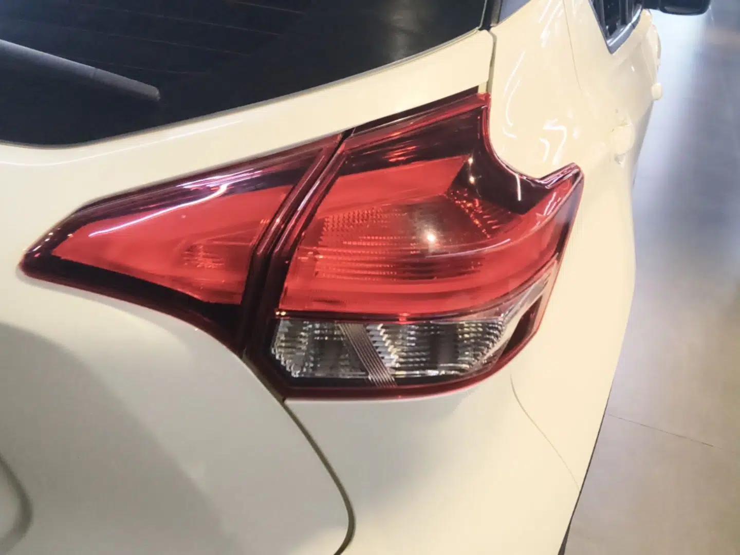 Nissan Kicks 2021 1.5L XL CVT Cool Enjoyment Edition — миниатюра 7