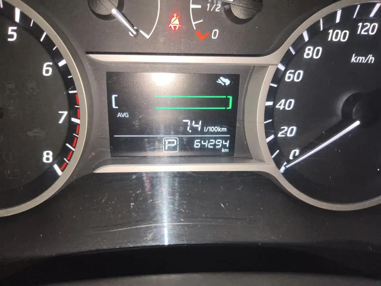 Nissan Lannia 2016 1.6L CVT Smart Cool Edition — миниатюра 13