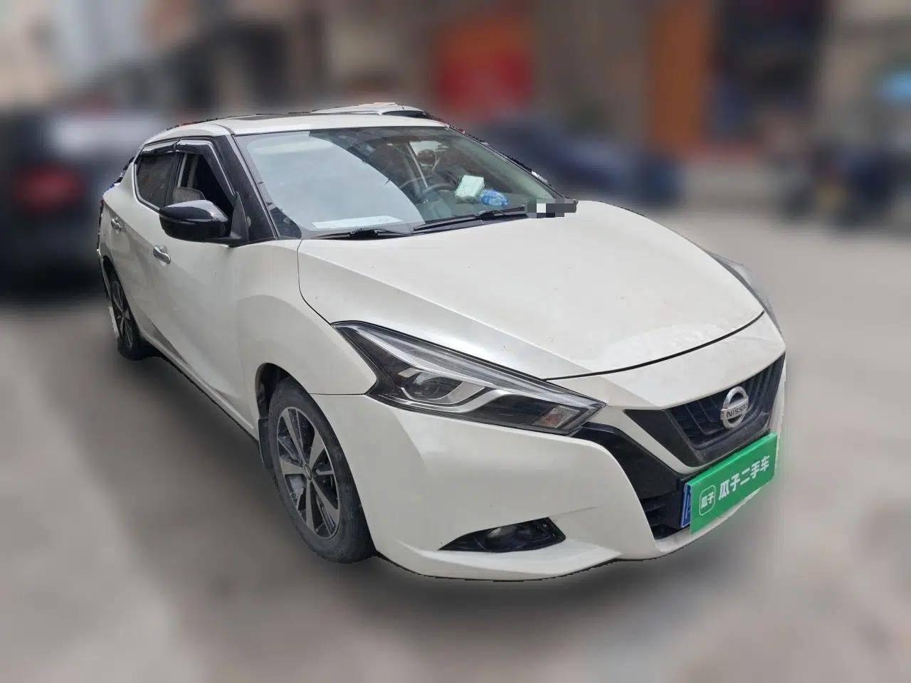 Nissan Lannia 2016 1.6L CVT Cool Edition — миниатюра 3