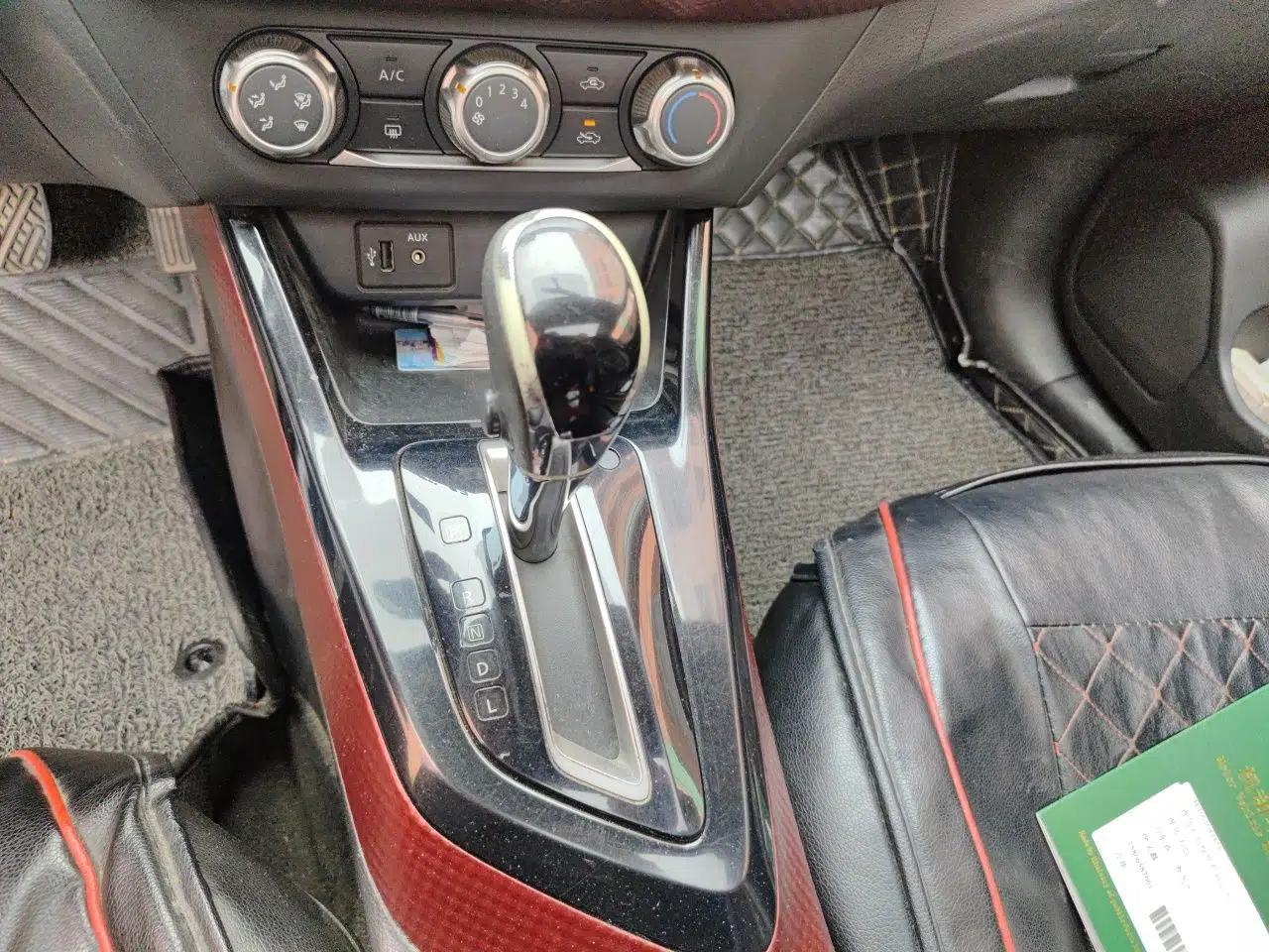 Nissan Lannia 2016 1.6L CVT Cool Edition — миниатюра 15
