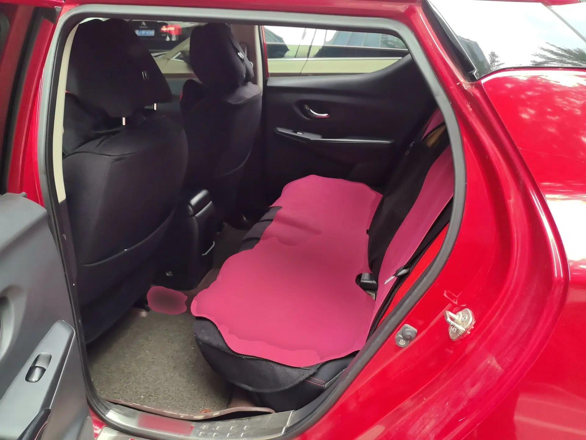 Nissan Lannia 2016 1.6L CVT Smart Cool Edition — миниатюра 18
