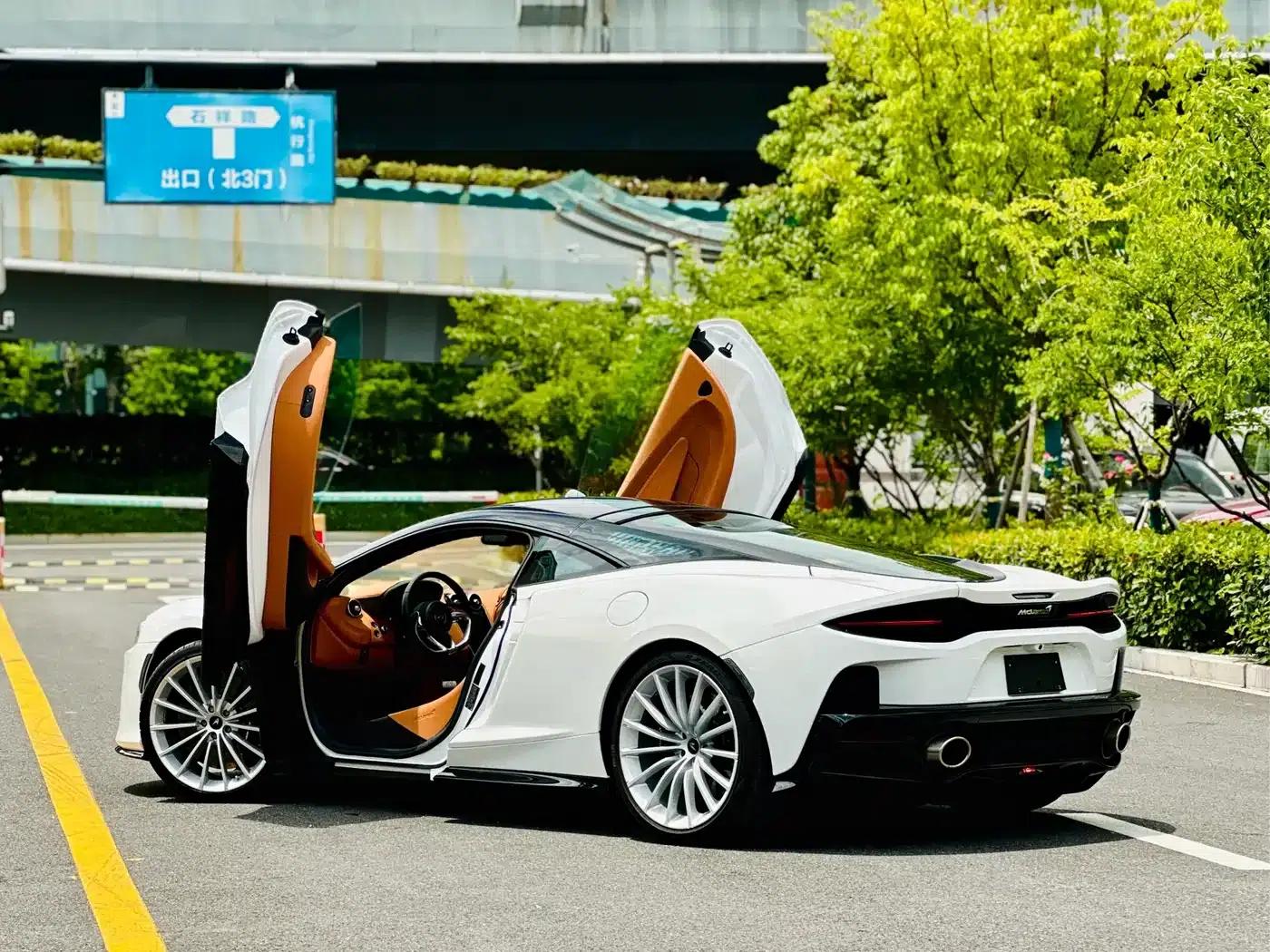 McLaren GT 2022 4.0T Standard Edition — миниатюра 9