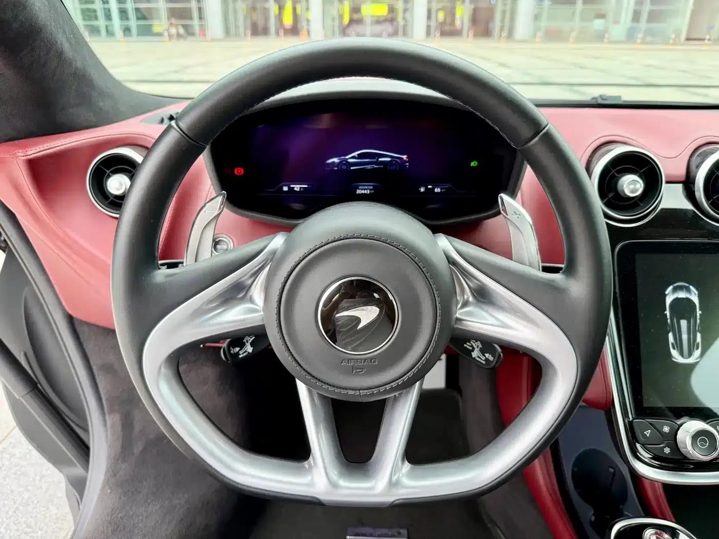 McLaren GT 2022 4.0T Standard Edition — миниатюра 15