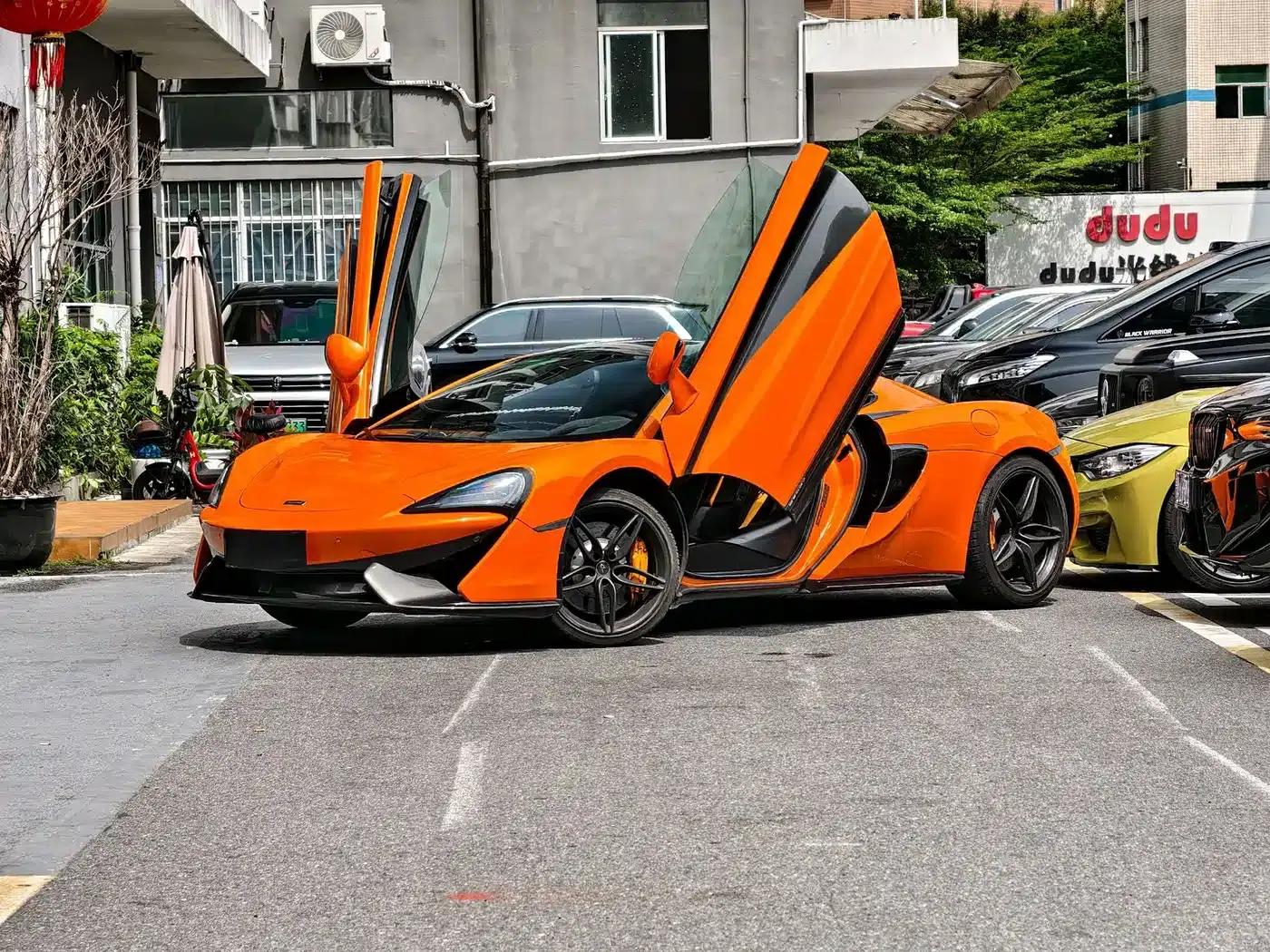 McLaren 570 2016 570GT 3.8T Coupe — миниатюра 1