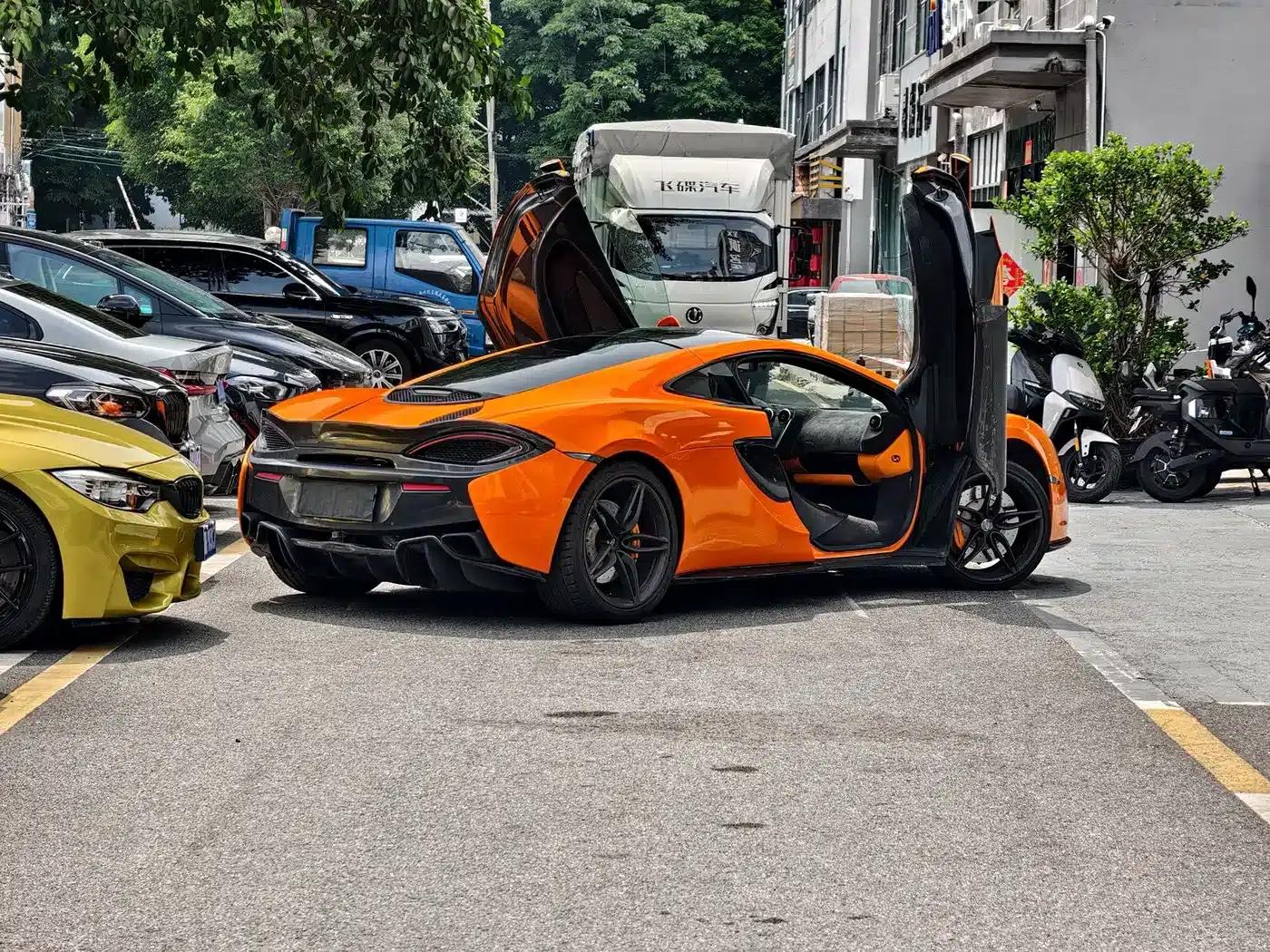 McLaren 570 2016 570GT 3.8T Coupe — миниатюра 7