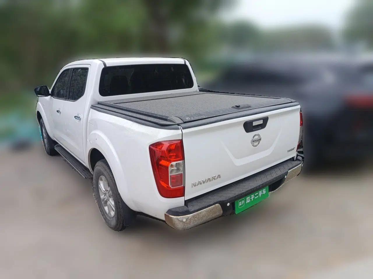 Nissan Navara 2017 2.5L Automatic 2WD Luxury Edition QR25 — миниатюра 4