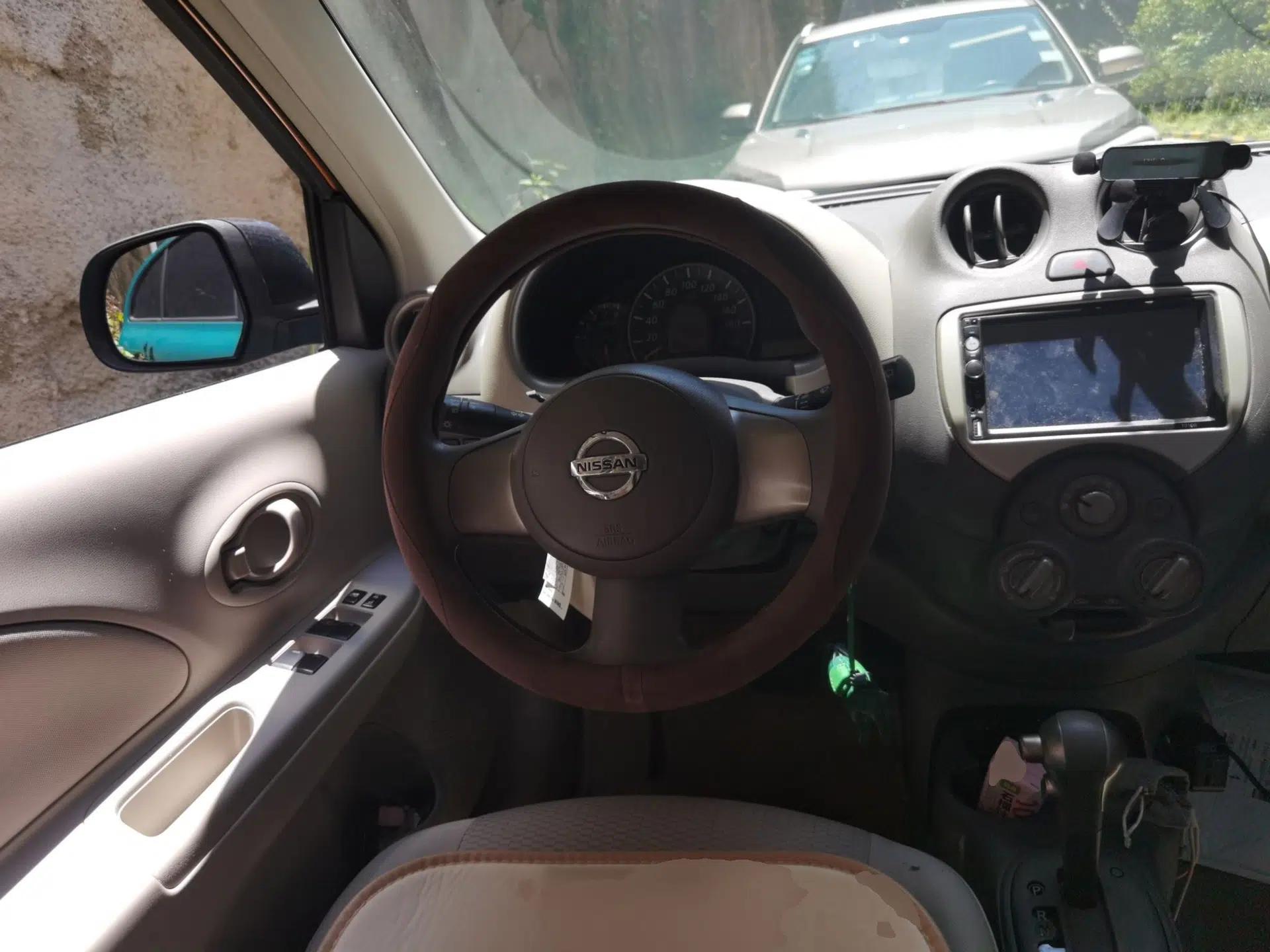 Nissan March 2010 1.5L Automatic Easy-Style Version — миниатюра 11