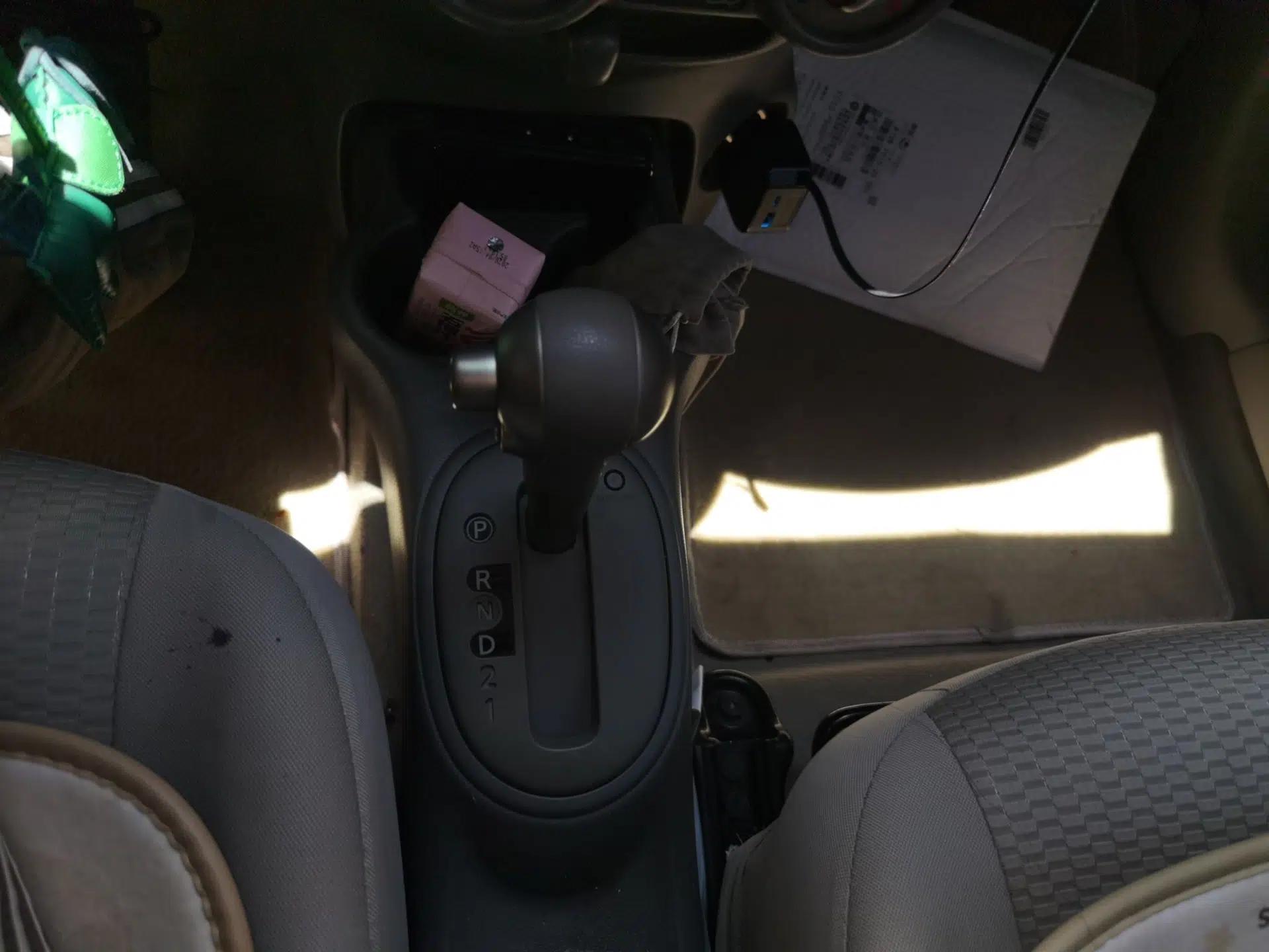 Nissan March 2010 1.5L Automatic Easy-Style Version — миниатюра 15