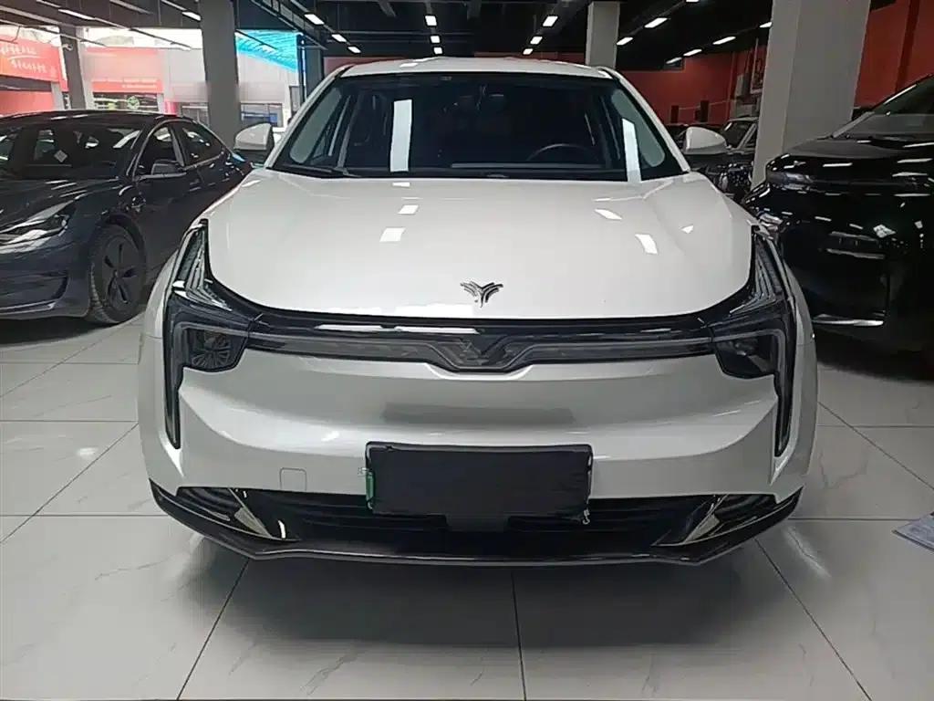 Nezha U 2023 Model, Nezha U-II 400 U-Show Edition, Lithium Iron Phosphate — миниатюра 3