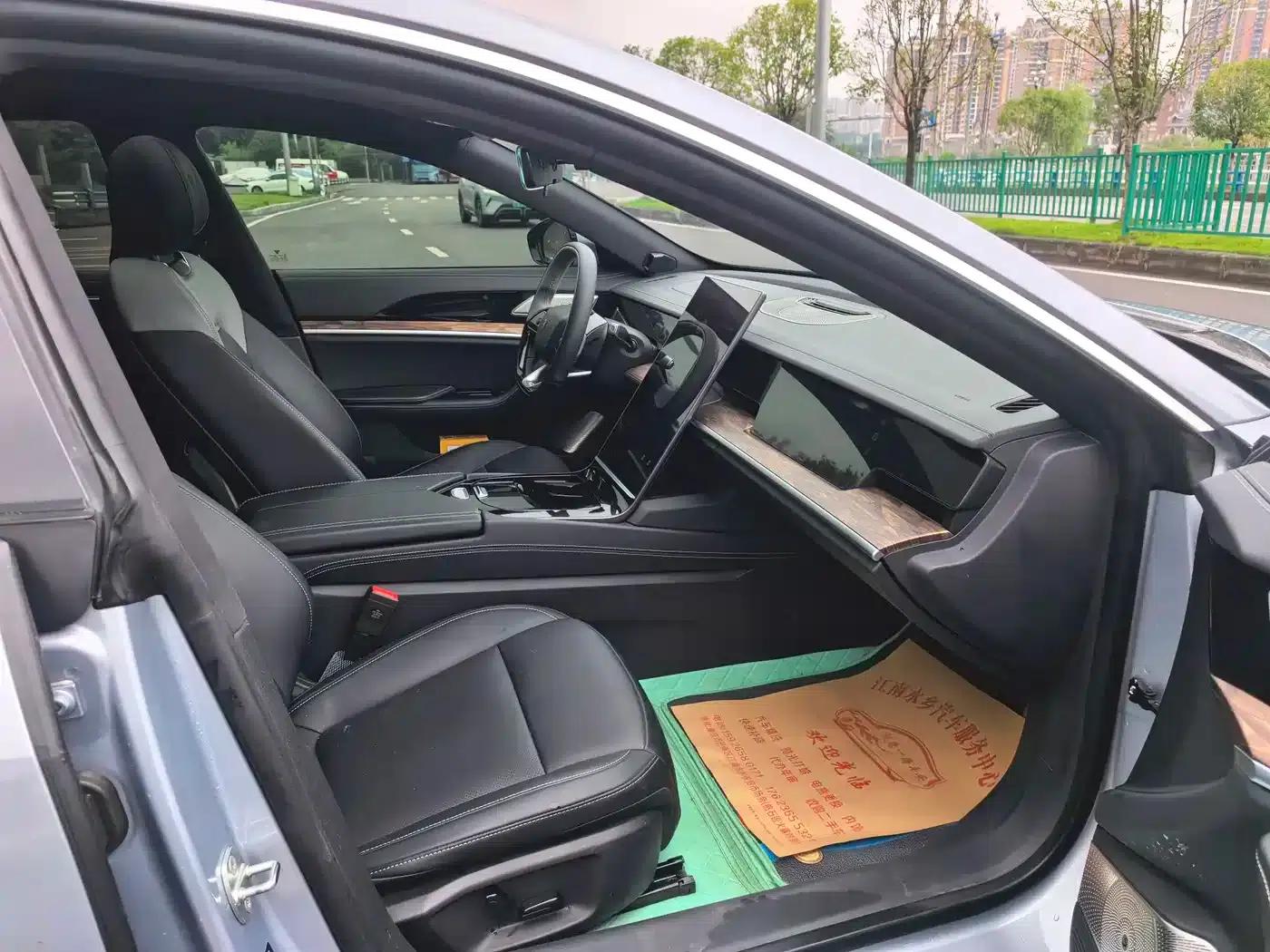 Nezha S 2022 Range Extended Edition, 1160km, Rear-Wheel Drive Mid-Range Version — миниатюра 22