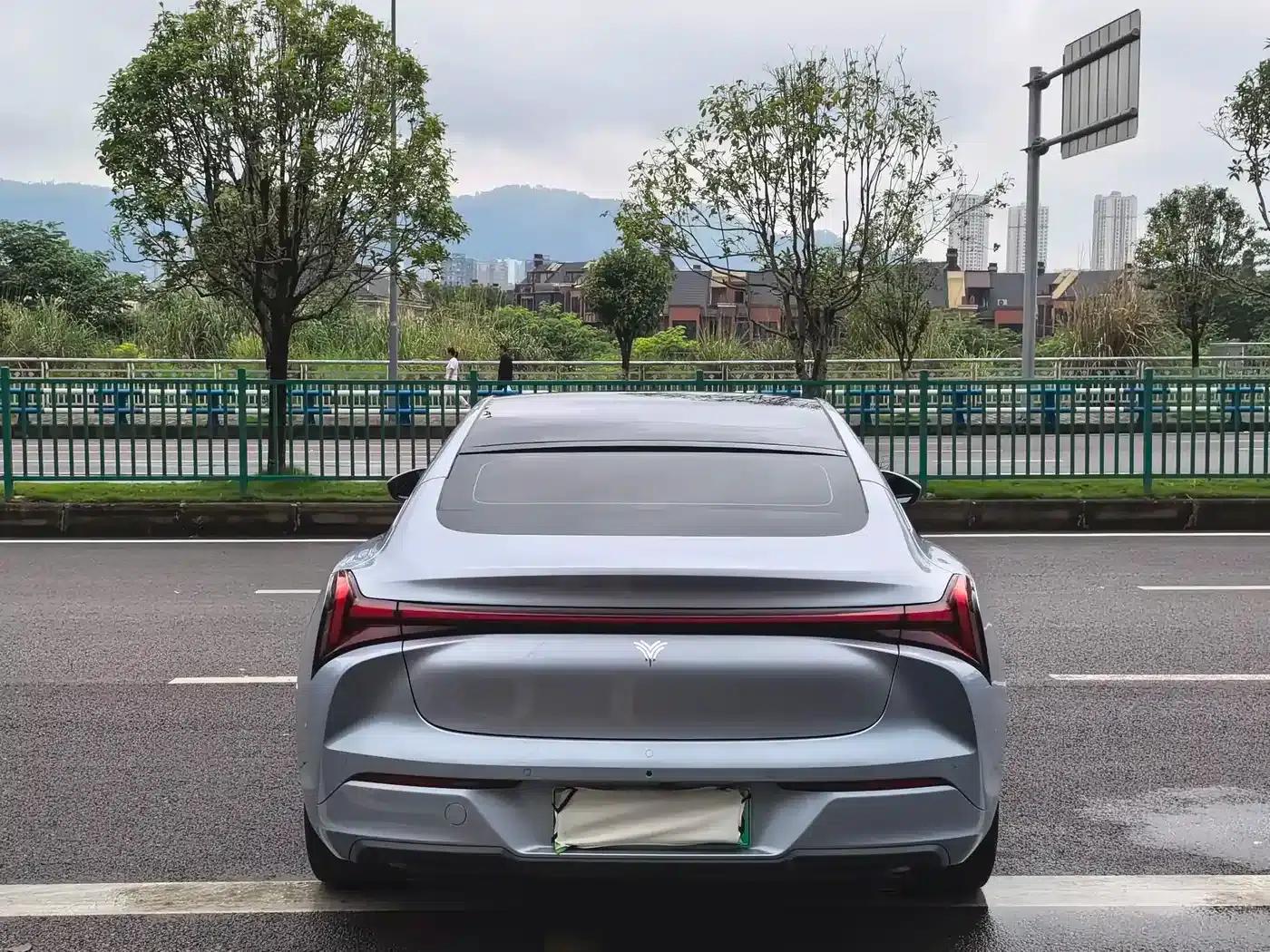 Nezha S 2022 Range Extended Edition, 1160km, Rear-Wheel Drive Mid-Range Version — миниатюра 6