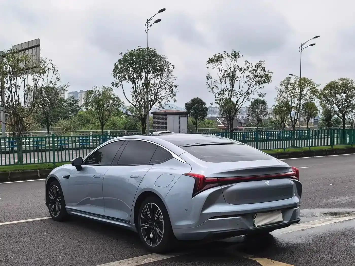 Nezha S 2022 Range Extended Edition, 1160km, Rear-Wheel Drive Mid-Range Version — миниатюра 7