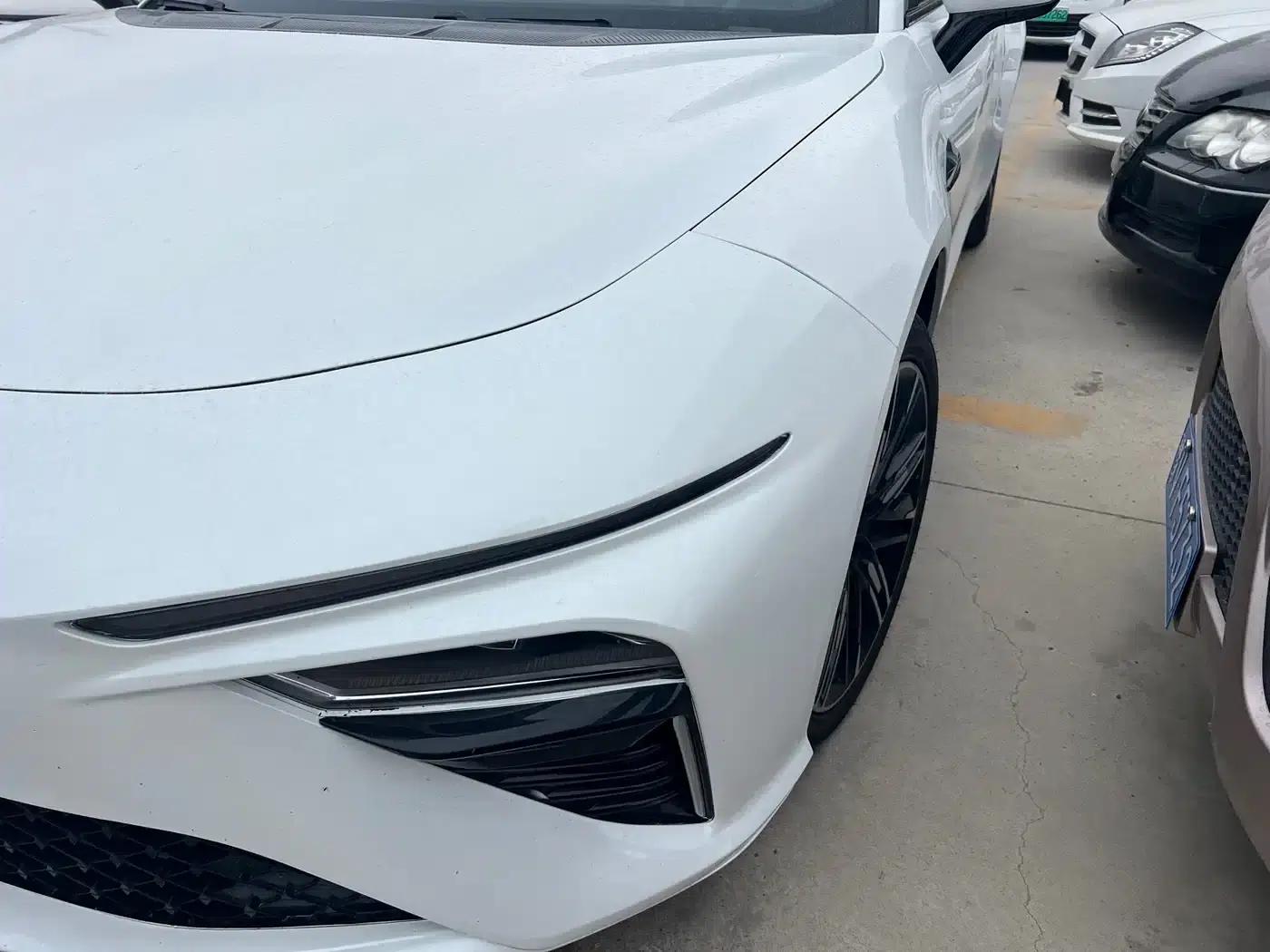 Nezha S 2022 Range Extended Version 1160km Rear-Wheel Drive Large Version — миниатюра 2