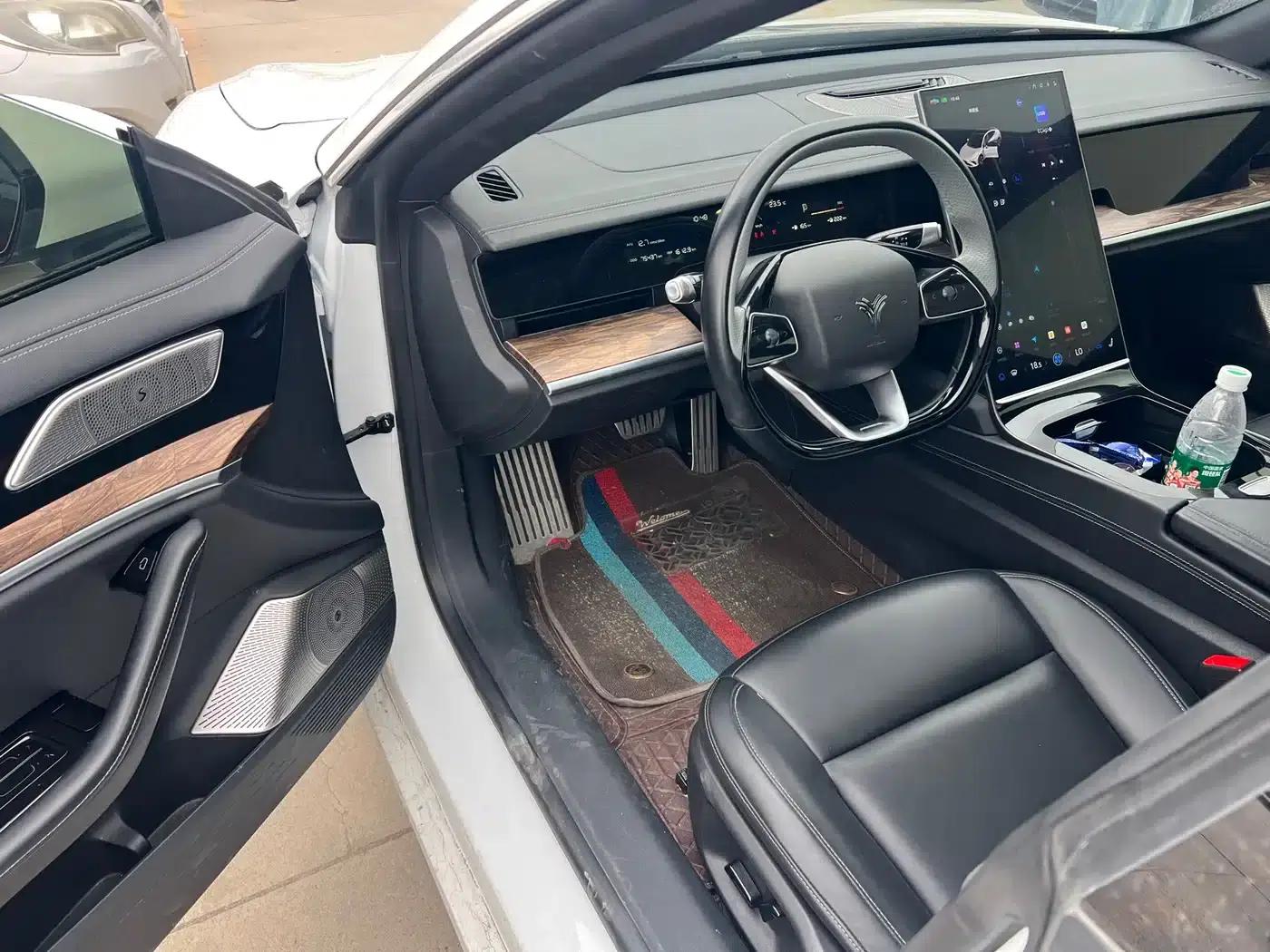 Nezha S 2022 Range Extended Version 1160km Rear-Wheel Drive Large Version — миниатюра 10