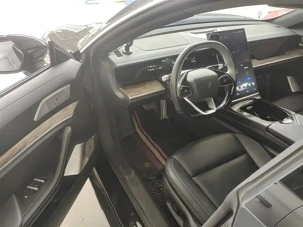 Nezha S 2024 Pure Electric 520km Rear-Wheel Drive Lite Edition — миниатюра 16